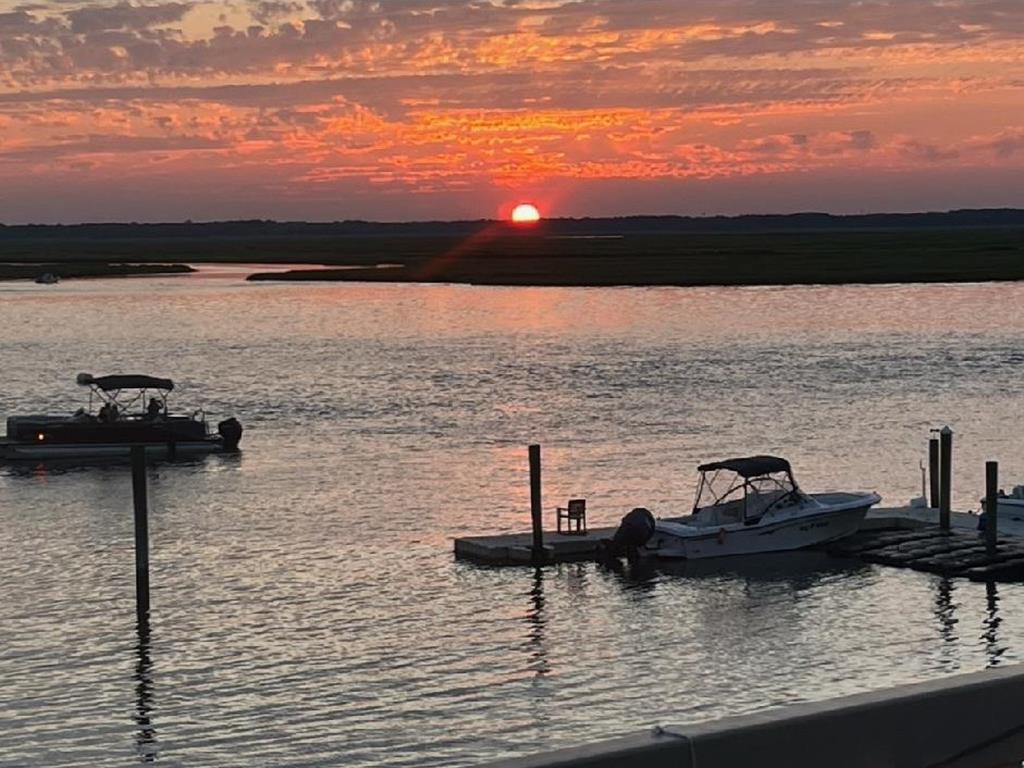 8501 Sounds Avenue, Sea Isle City (Bay Front)