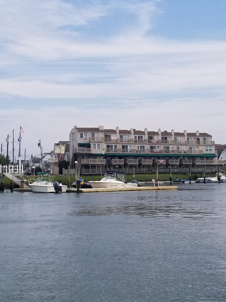 8501 Sounds Avenue, Sea Isle City (Bay Front)