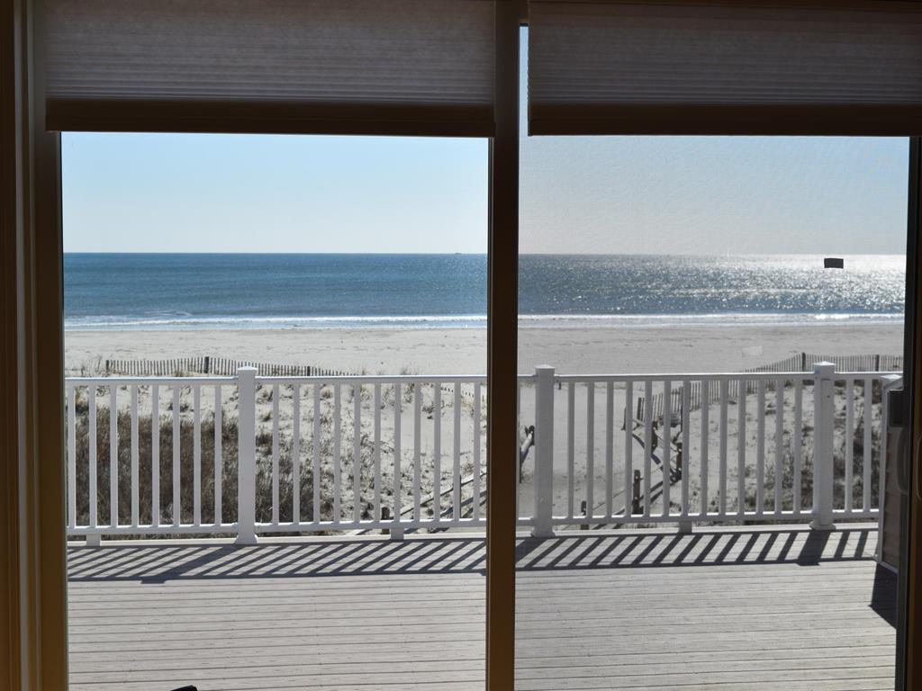 6601 Pleasure Avenue, Sea Isle City (Beach Front)