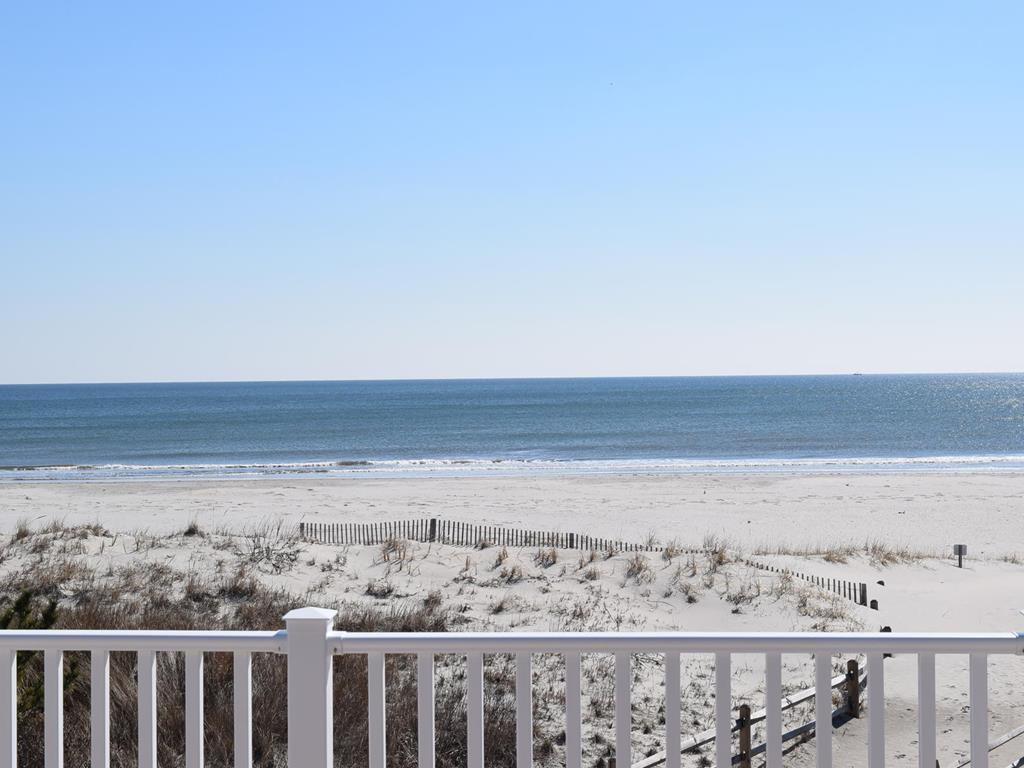 6601 Pleasure Avenue, Sea Isle City (Beach Front)