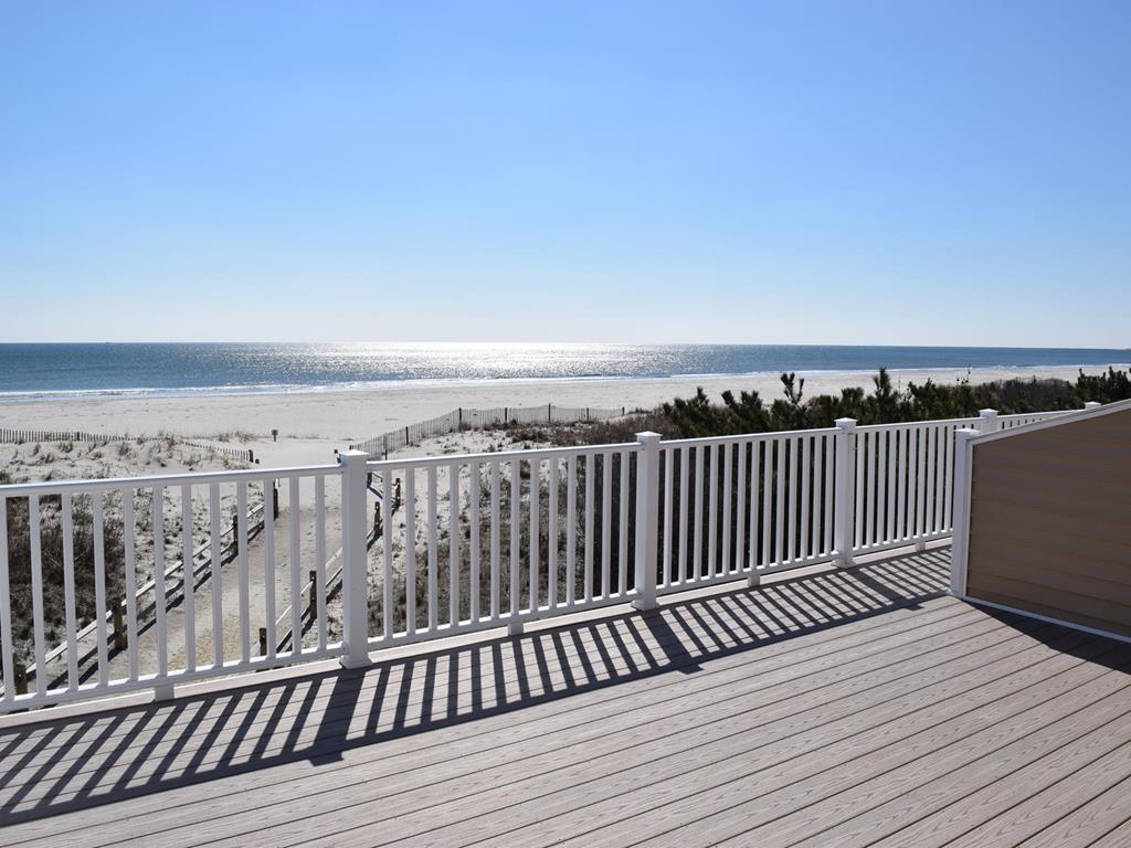 6601 Pleasure Avenue, Sea Isle City (Beach Front)