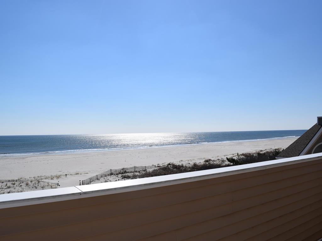 6601 Pleasure Avenue, Sea Isle City (Beach Front)