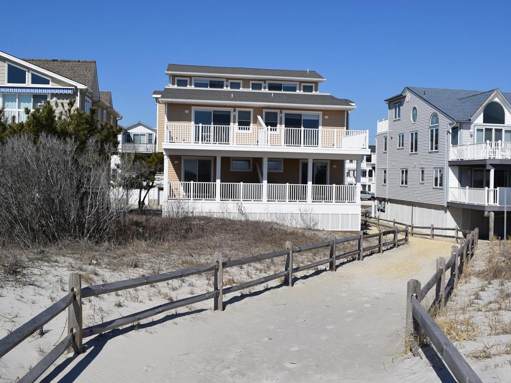 6601 Pleasure Avenue, Sea Isle City (Beach Front)