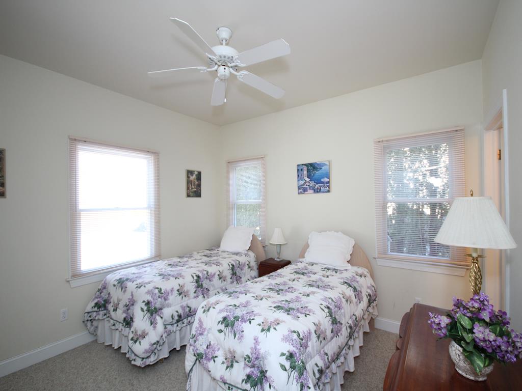 3568 Dune Drive - Picture 15