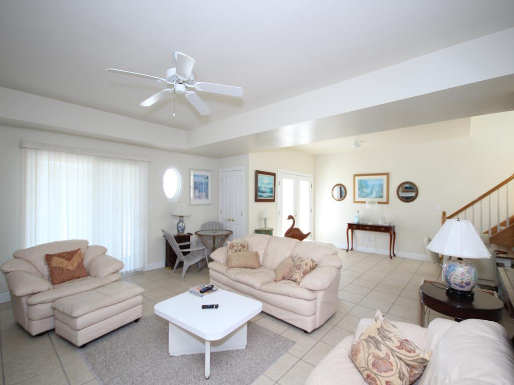 3568 Dune Drive - Picture 3