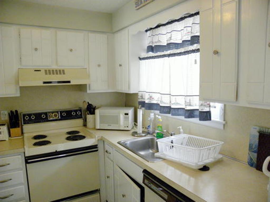 26 42nd St, Sea Isle City (Beach Block)