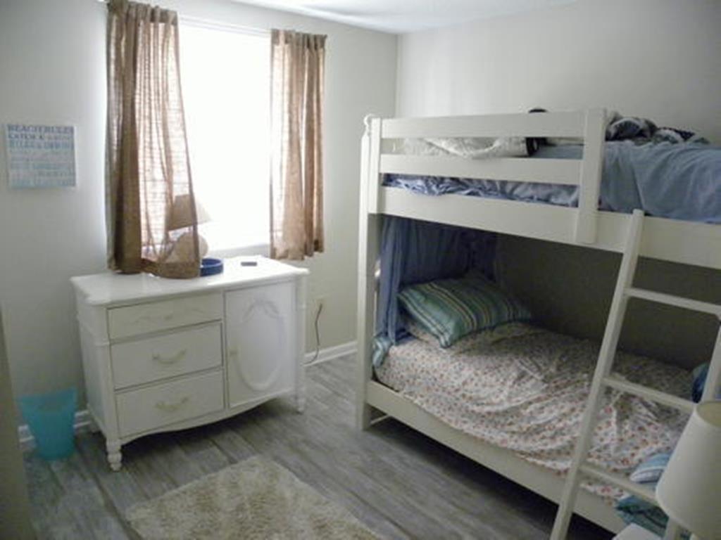 26 42nd St, Sea Isle City (Beach Block)