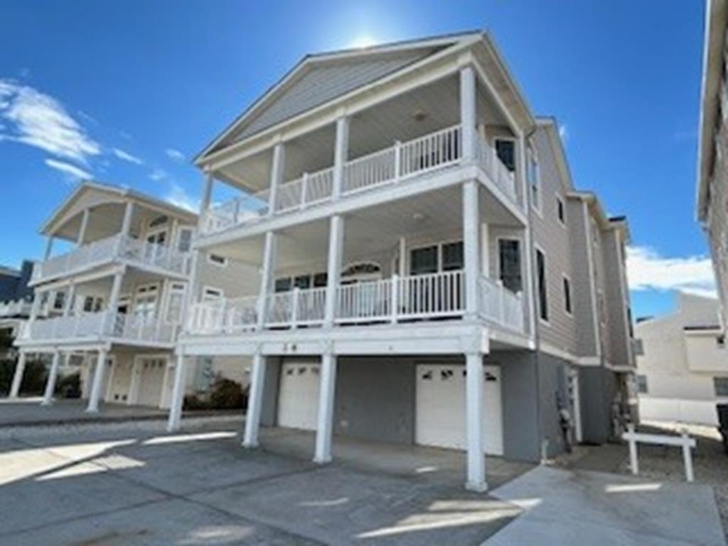 28 62nd Street 2nd Floor, Sea Isle City (Beach Block)