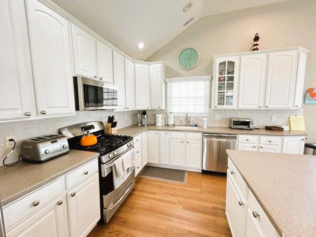 28 62nd Street 2nd Floor, Sea Isle City (Beach Block)