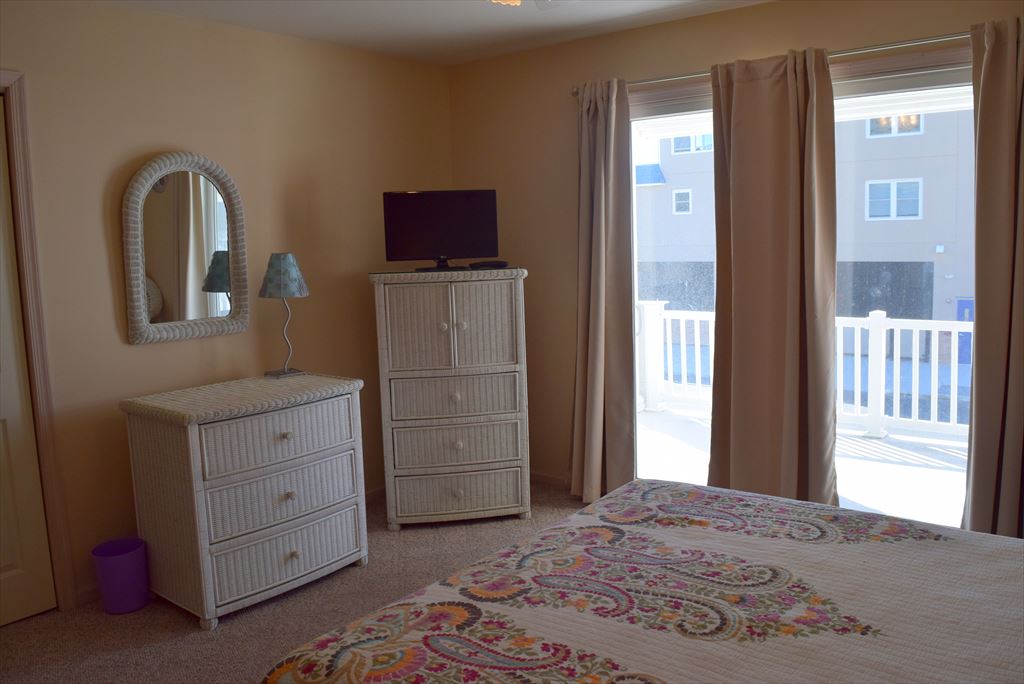 13 42nd Street, Sea Isle City (Beach Block)
