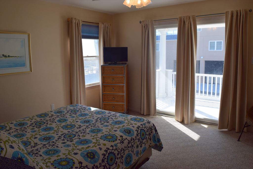 13 42nd Street, Sea Isle City (Beach Block)