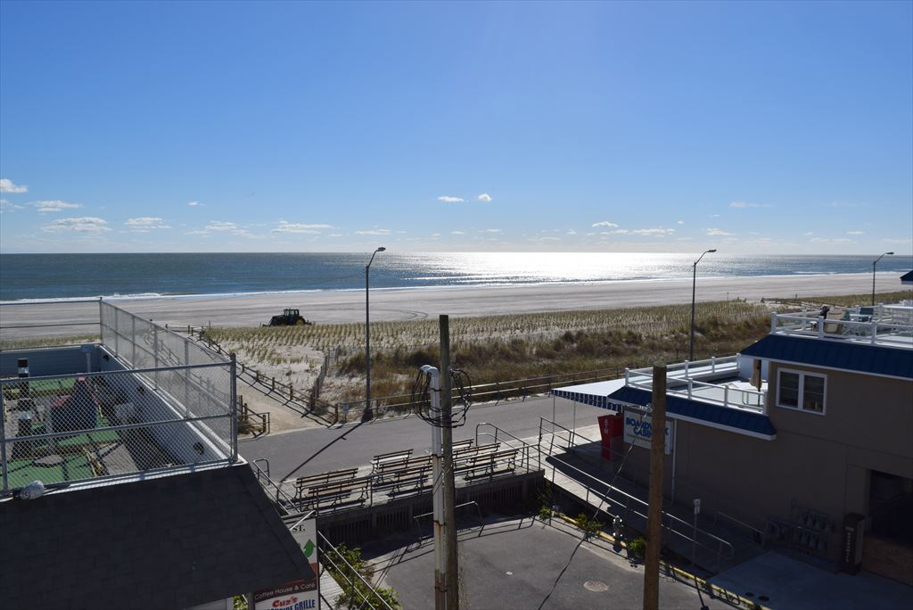 13 42nd Street, Sea Isle City (Beach Block)