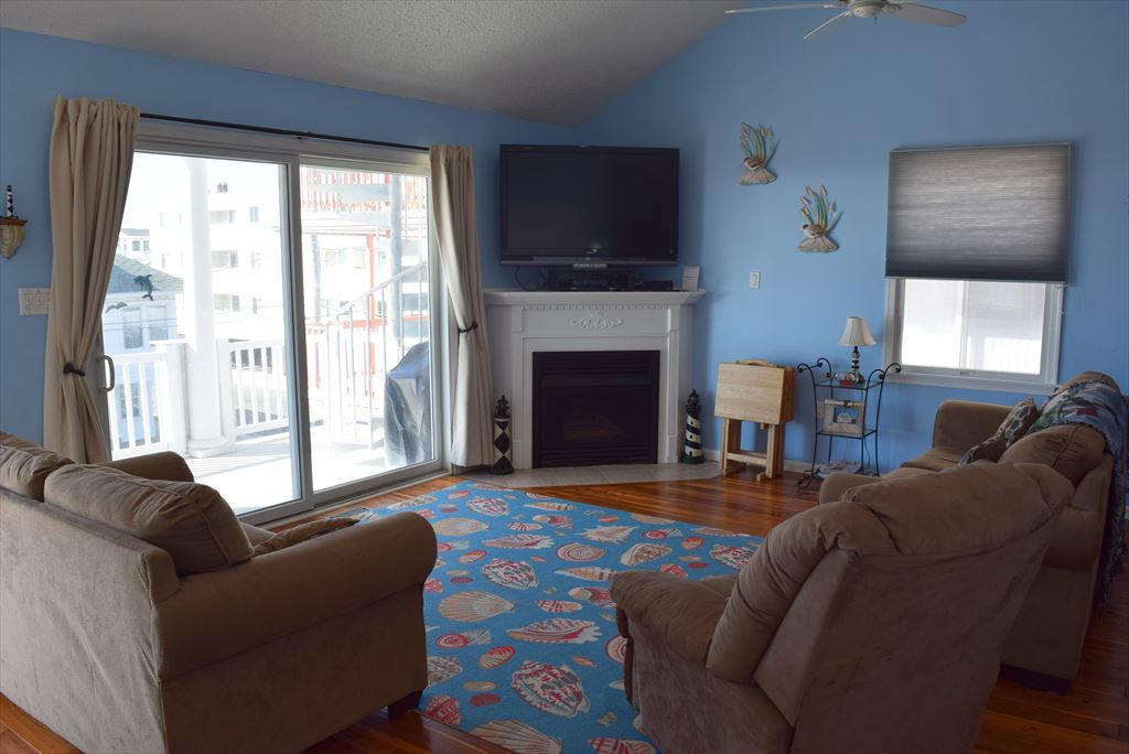 13 42nd Street, Sea Isle City (Beach Block)