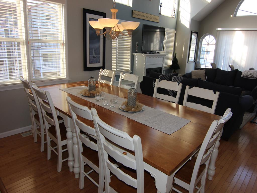 32 32nd Street, Sea Isle City (Beach Block)