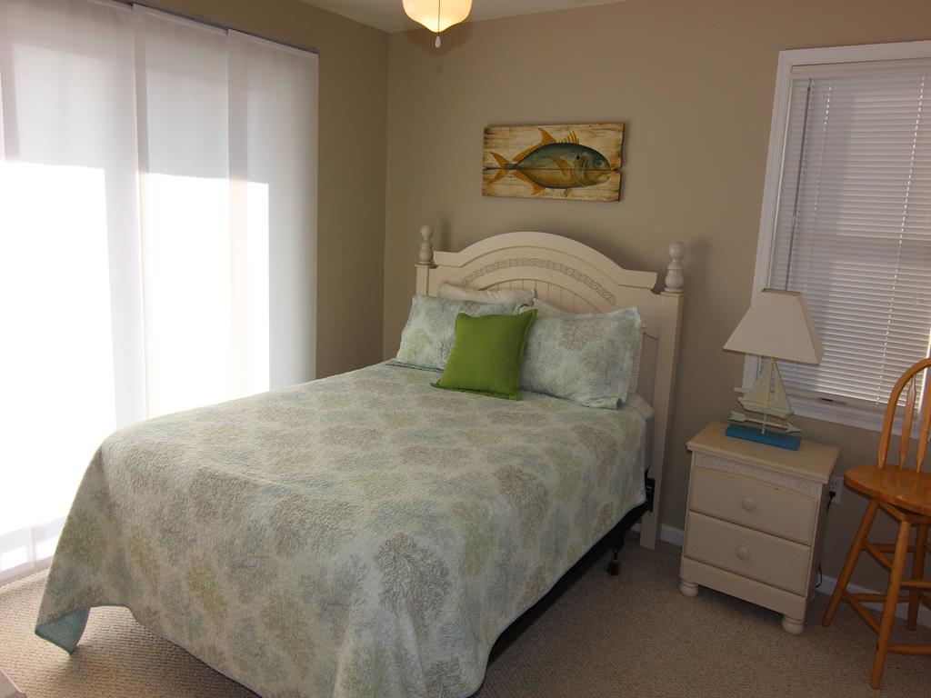 32 32nd Street, Sea Isle City (Beach Block)
