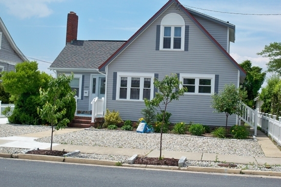 2262 First Avenue - Picture 2