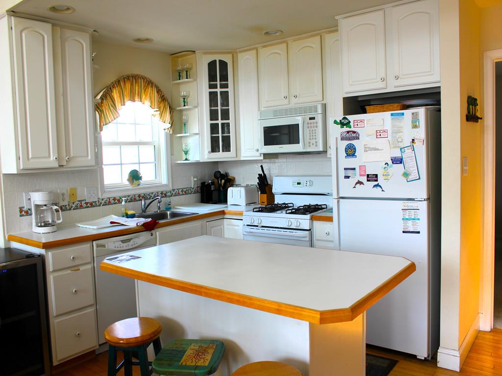 4800 Pleasure Avenue, Sea Isle City (Beach Block)