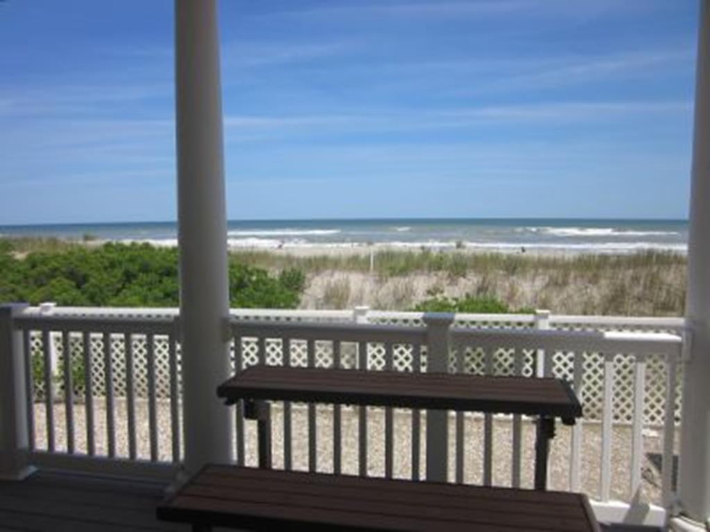 7509 Pleasure Avenue, Sea Isle City (Beach Front)