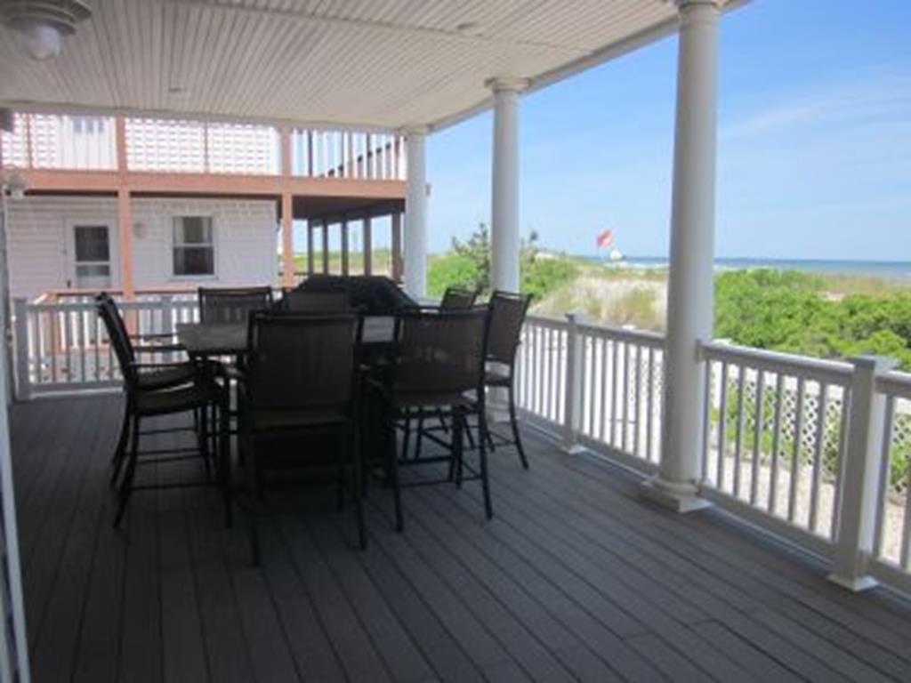 7509 Pleasure Avenue, Sea Isle City (Beach Front)