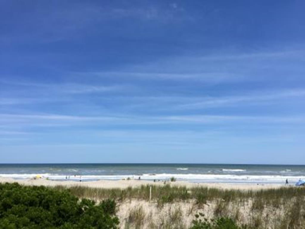 7509 Pleasure Avenue, Sea Isle City (Beach Front)