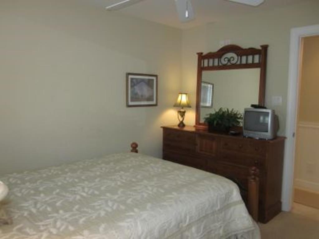 7509 Pleasure Avenue, Sea Isle City (Beach Front)