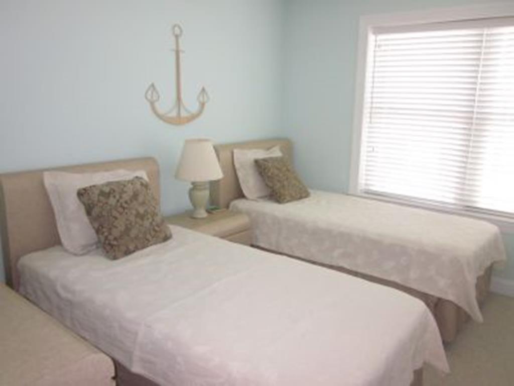 7509 Pleasure Avenue, Sea Isle City (Beach Front)