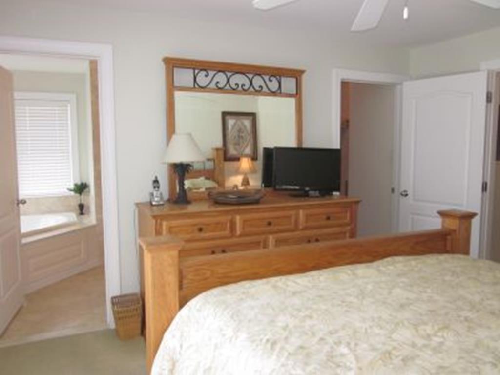7509 Pleasure Avenue, Sea Isle City (Beach Front)