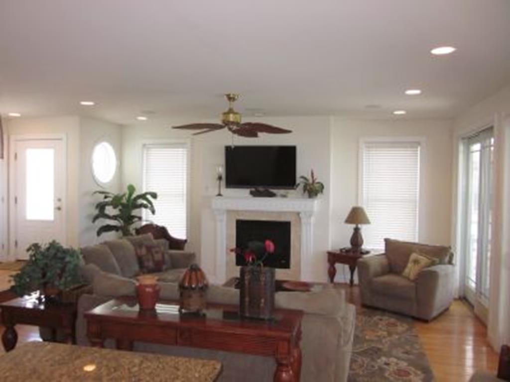 7509 Pleasure Avenue, Sea Isle City (Beach Front)