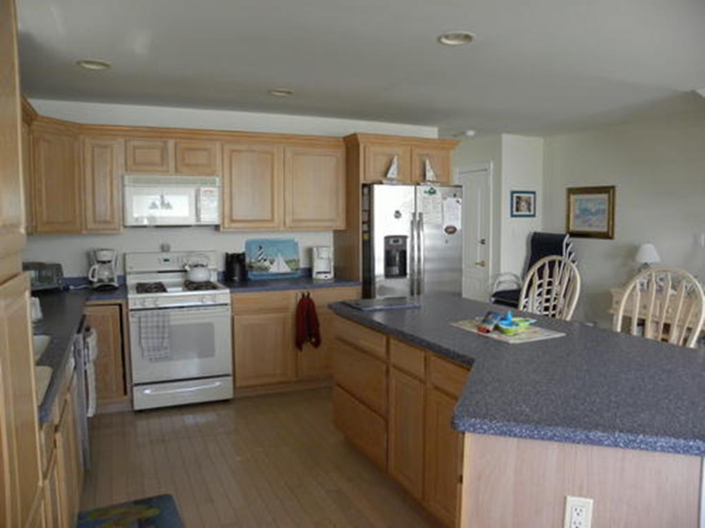 6221 Pleasure Avenue, Sea Isle City (Beach Front)