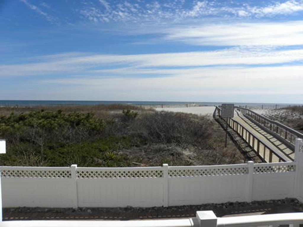 6221 Pleasure Avenue, Sea Isle City (Beach Front)