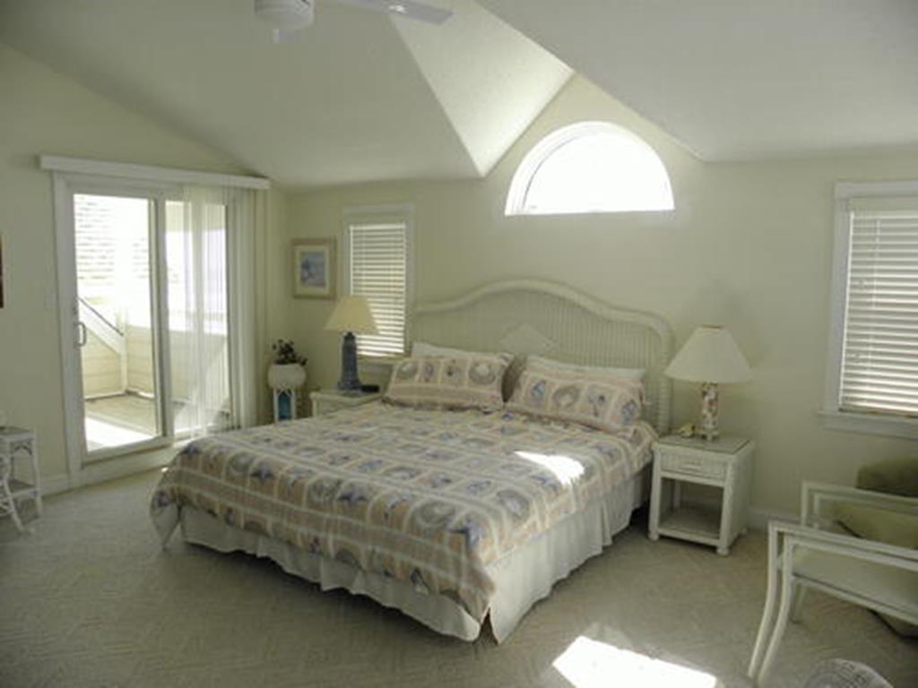 6221 Pleasure Avenue, Sea Isle City (Beach Front)