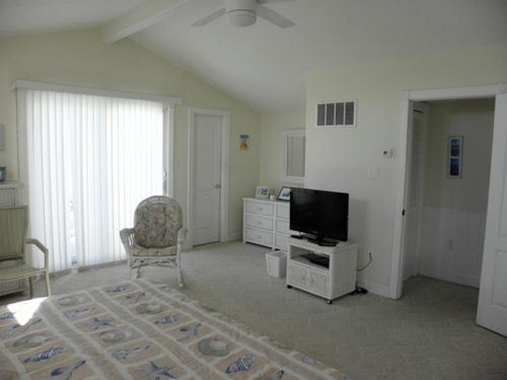 6221 Pleasure Avenue, Sea Isle City (Beach Front)