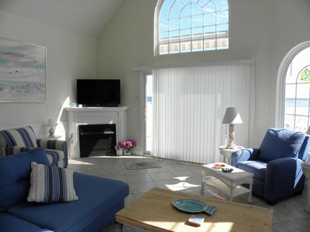 6221 Pleasure Avenue, Sea Isle City (Beach Front)