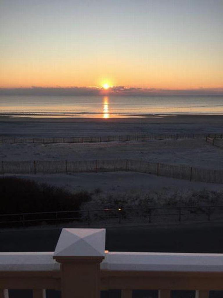 3901 Pleasure Avenue, Sea Isle City (Beach Front)