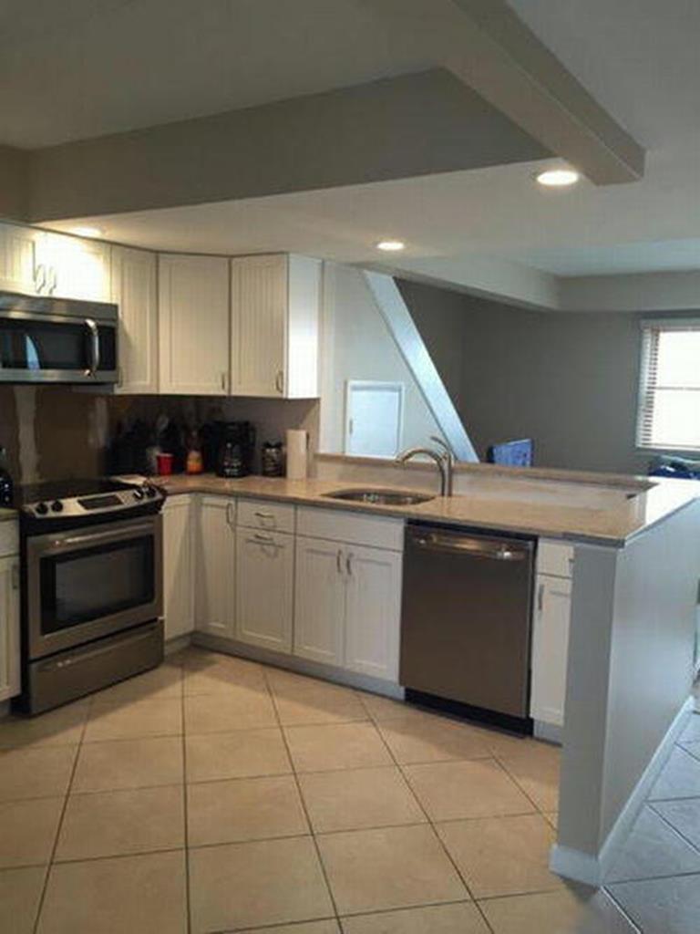 3901 Pleasure Avenue, Sea Isle City (Beach Front)