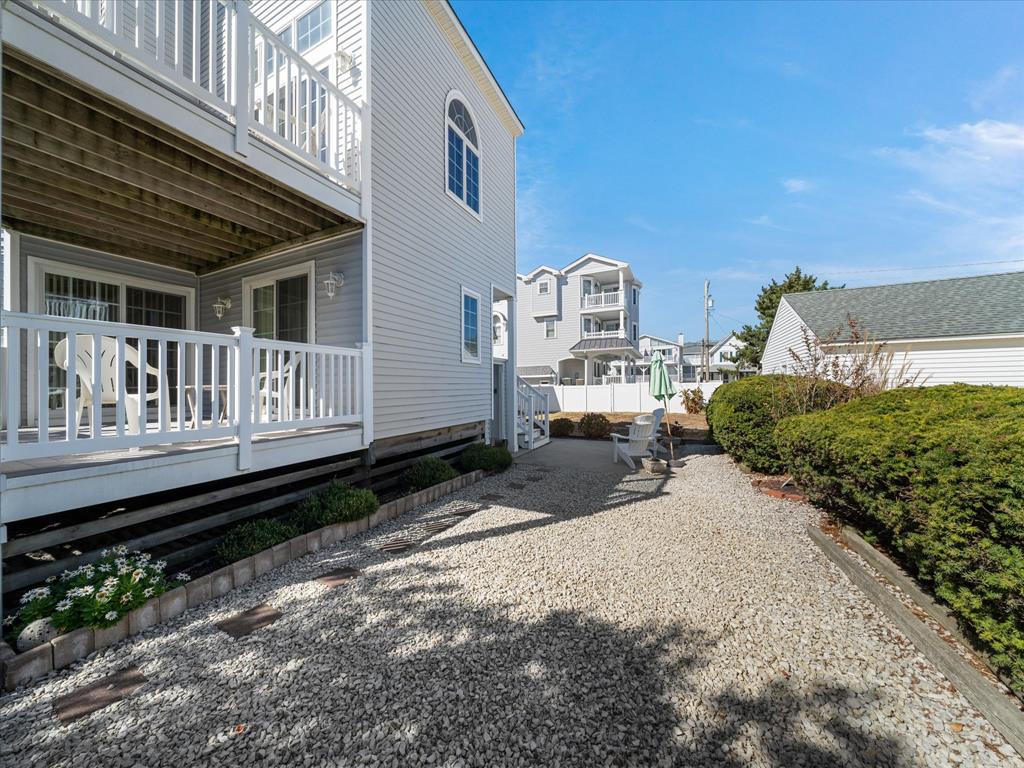 9 47th Street, Sea Isle City (Beach Front)