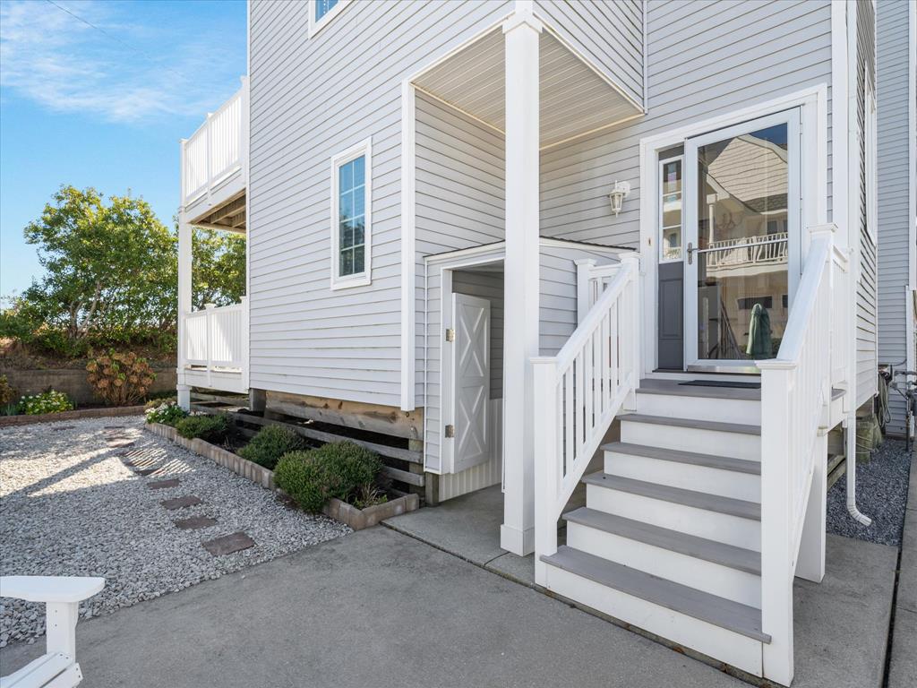 9 47th Street, Sea Isle City (Beach Front)