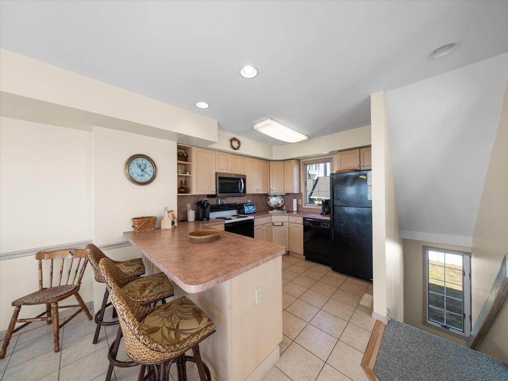 9 47th Street, Sea Isle City (Beach Front)