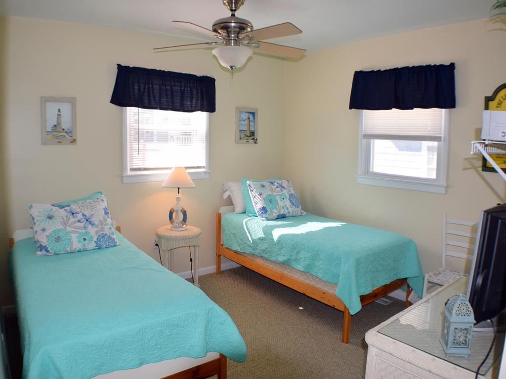34 80th Street, Sea Isle City (Beach Block)