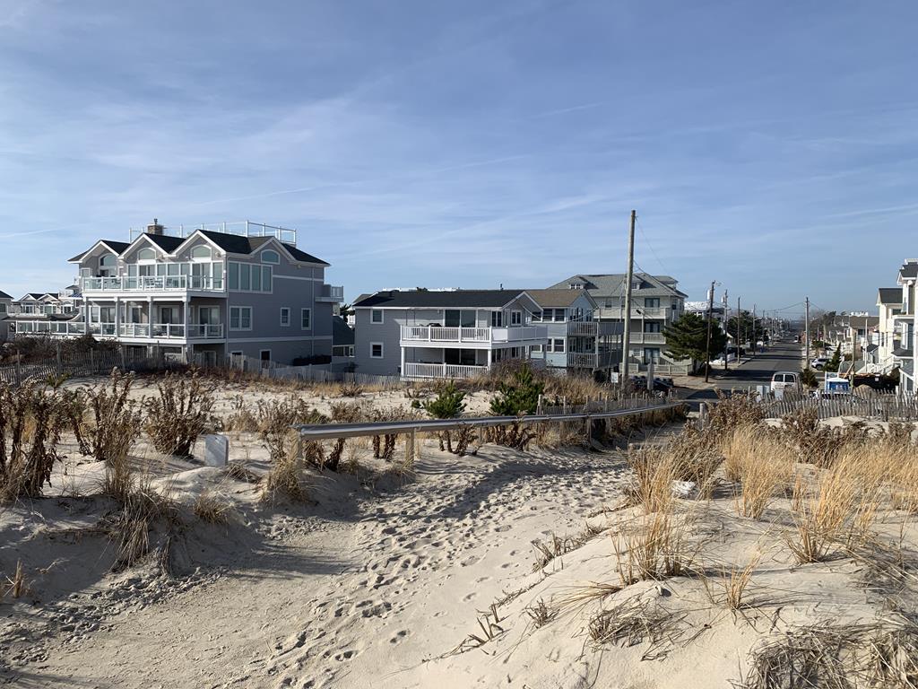 150 E Delaware Avenue, Beach Haven Terrace (Ocean Front)