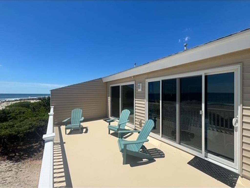 125 Iroquois Avenue, Beach Haven (Ocean Front)