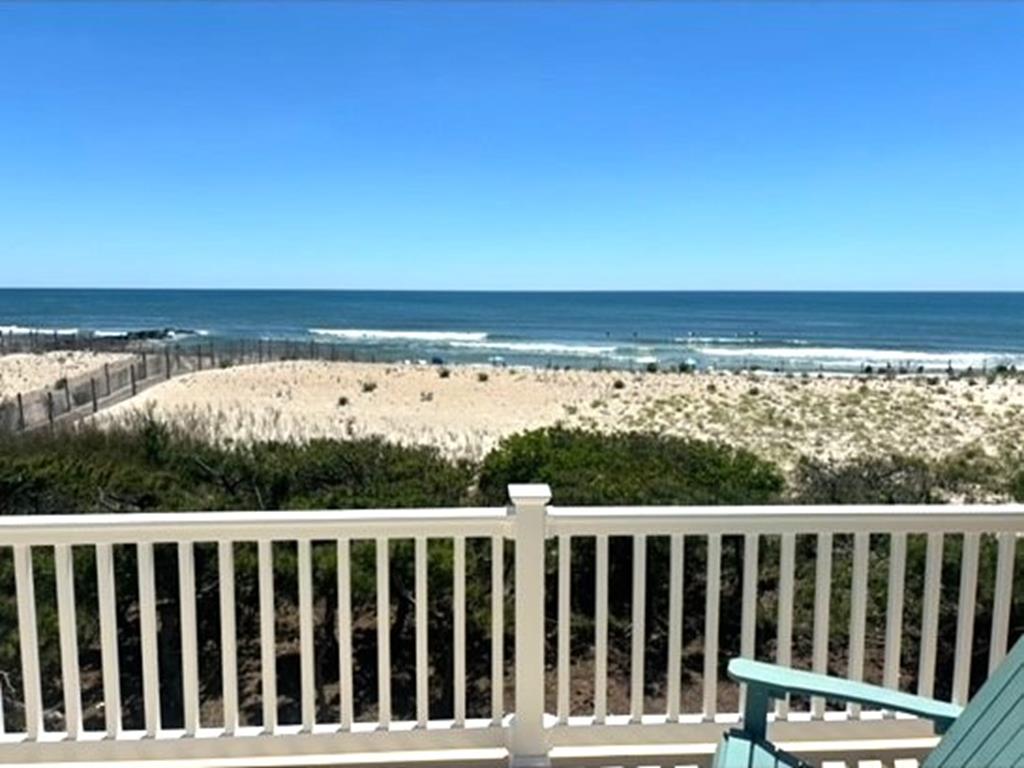 125 Iroquois Avenue, Beach Haven (Ocean Front)