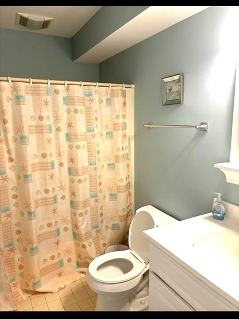 125 Iroquois Avenue, Beach Haven (Ocean Front)