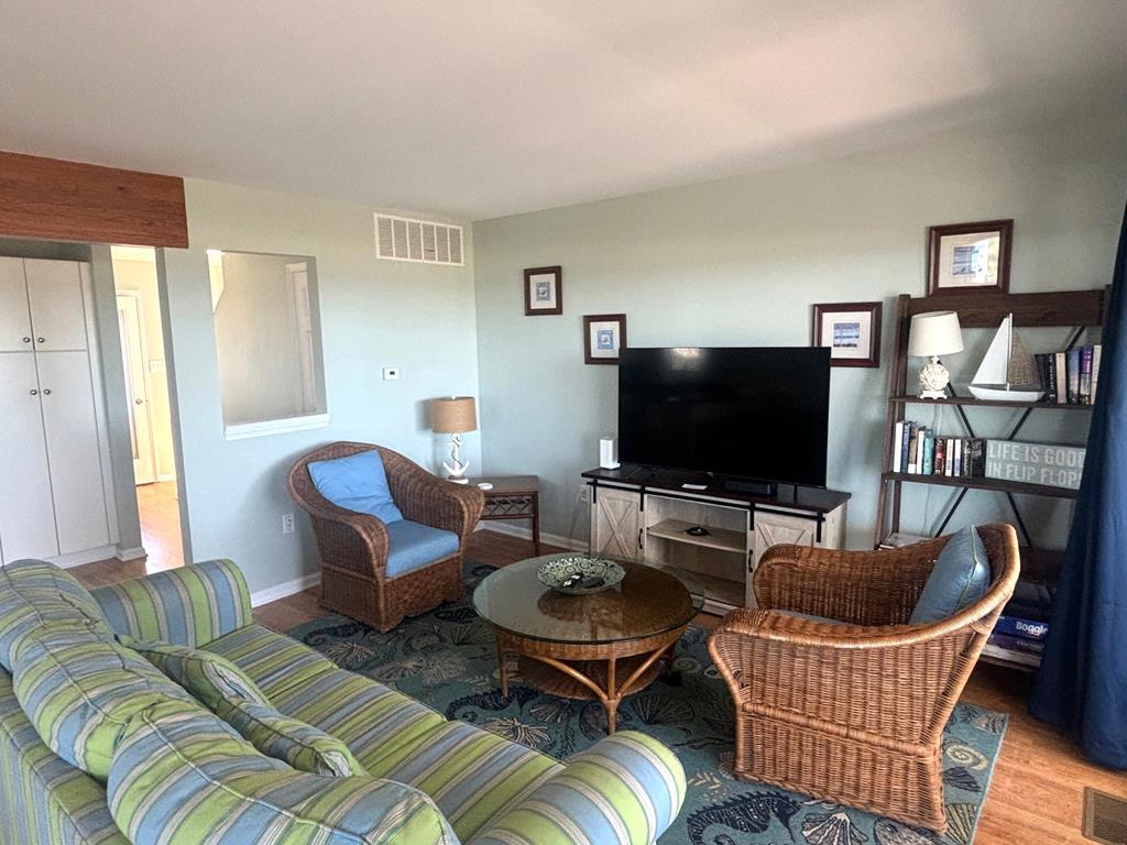 125 Iroquois Avenue, Beach Haven (Ocean Front)