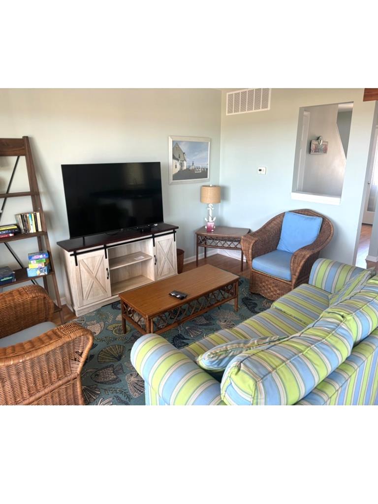 125 Iroquois Avenue, Beach Haven (Ocean Front)