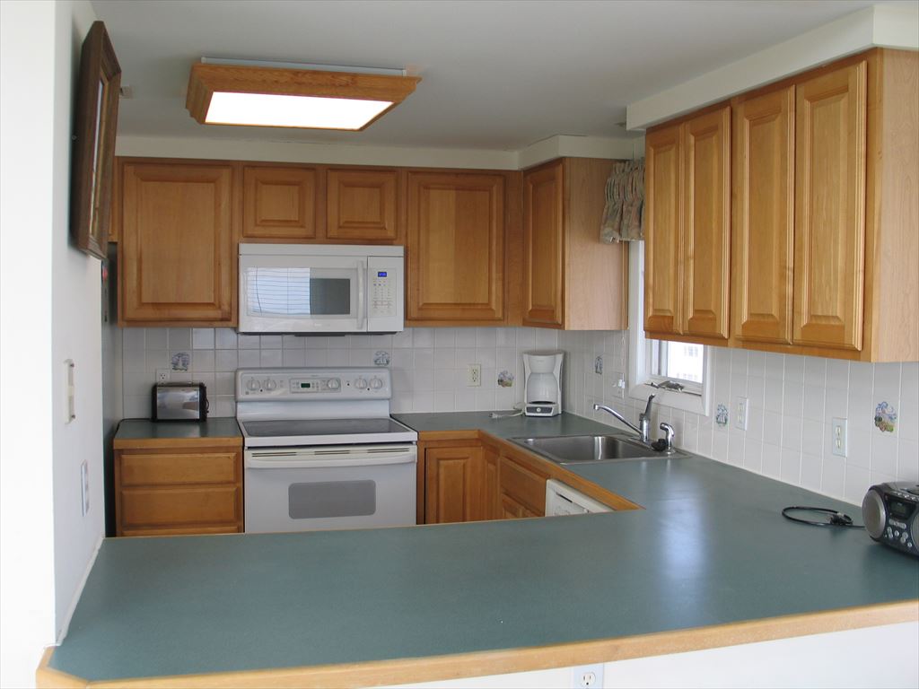 3905 Ocean Blvd.  2nd Floor, Brant Beach (Ocean Front)