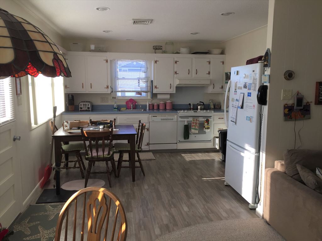 143 East Maryland Avenue, Beach Haven Terrace (Ocean Block)