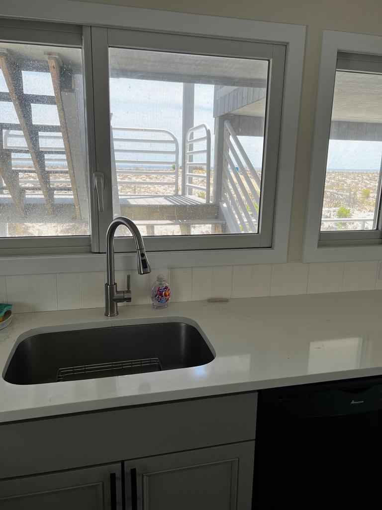 105 Lavenia Avenue, Beach Haven Crest (Ocean Front)