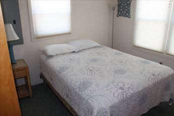 105 Lavenia Avenue, Beach Haven Crest (Ocean Front)