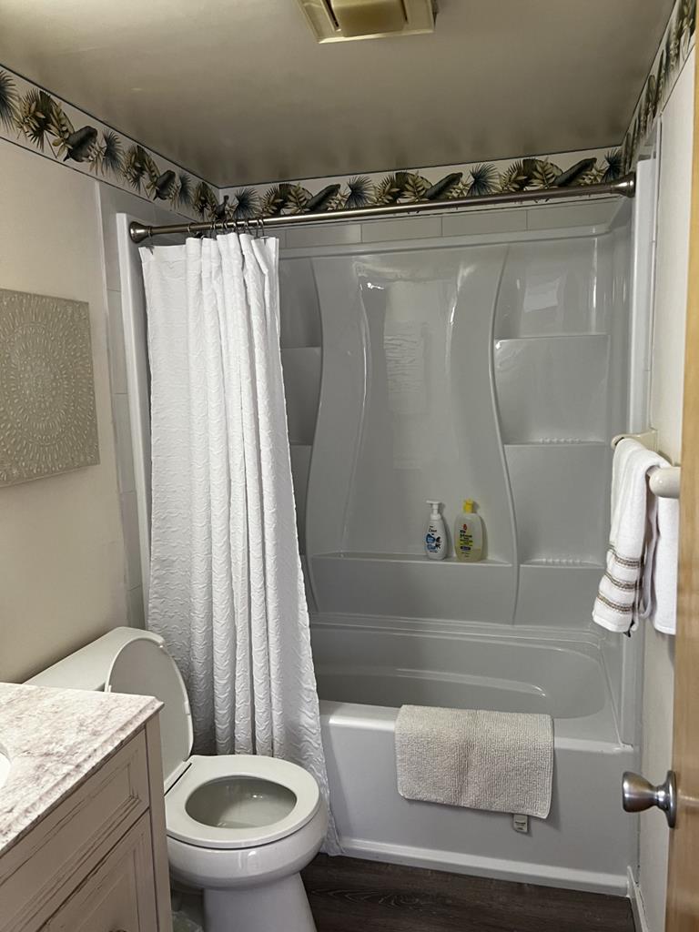 105 Lavenia Avenue, Beach Haven Crest (Ocean Front)